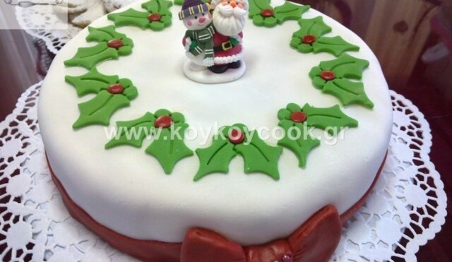 Βασιλόπιτα κέικ με ζαχαρόπαστα, από την εκπληκτική Ρένα Κώστογλου και το koykoycook.gr!