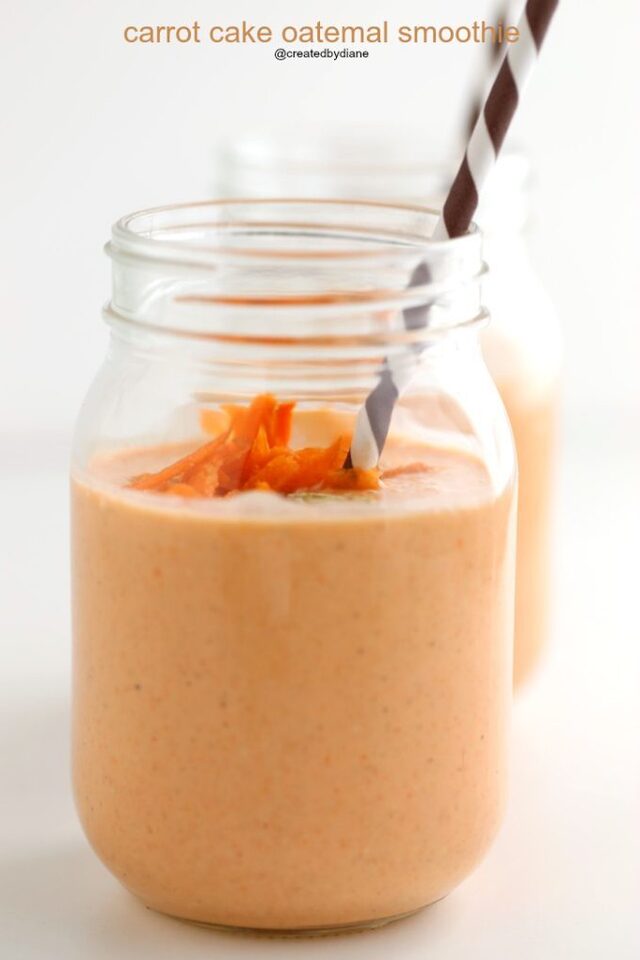 Carrot Cake Oatmeal Smoothie