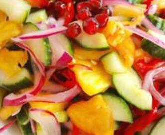 PINEAPPLE, CUCUMBER AND CHILLI SALAD