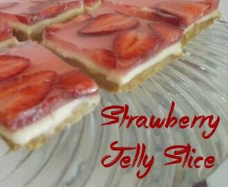 No Bake Strawberry Jelly (Jello) Slice