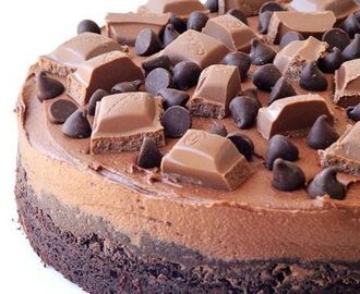 Σοκολατένια τούρτα πειρασμός, από το sintayes.gr!