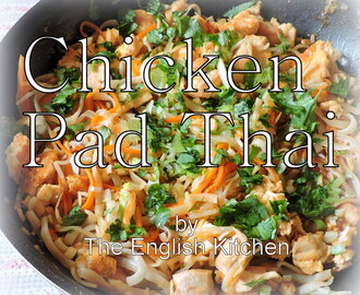 Chicken Pad Thai and Degustabox