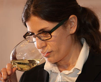 La sommelier Paz Levinson dictará curso de vinos en Bariloche