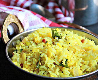 Chitranna With Avarekalu, Lemon Rice With Field Beans