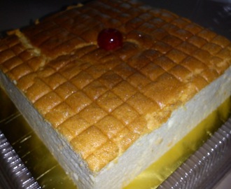 CHEESY LEMON CARROT OGURA CAKE
