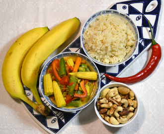 Grönsakscurry med linser, nötter & banan