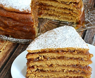 Old Fashioned Stack Cake