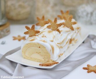 La bûche de Noël comme une tarte au citron meringuée (biscuit, pâte à choux, meringue italienne, lemon curd, pâte sablée, génoise, roulé, dessert, fêtes)