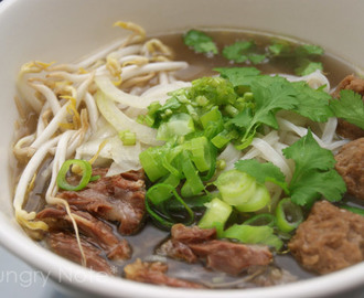 Vietnamese Beef  And Meatball Noodle(Pho Bo Vien)