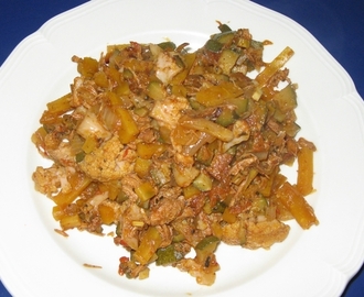 Wok de poulet et légumes à la sauce asiatique