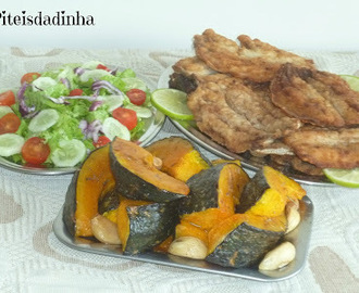 ABÓBORA  ASSADA delícia c/sardinha  frita e salada