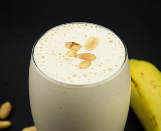 Banana Peanut Butter Protein Smoothie