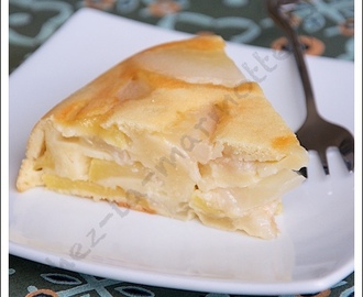 Sharlotka, gâteau russe aux pommes et aux poires