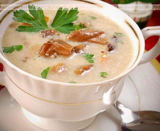 Zupa grzybowa z łazankami