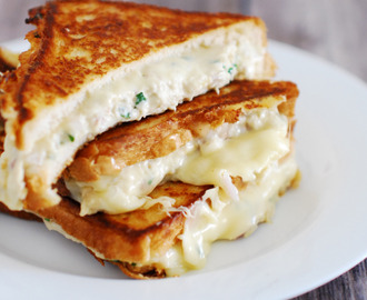 creamy chicken cheese sandwich
