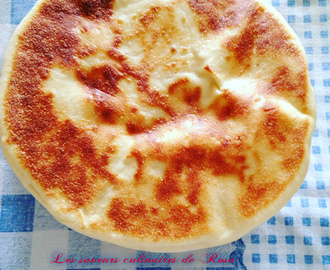 Kesra khmira (matlou3 ou pain de tajine)