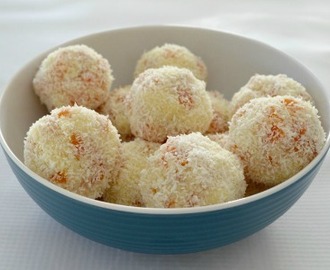 Three Ingredient Apricot and Coconut Balls
