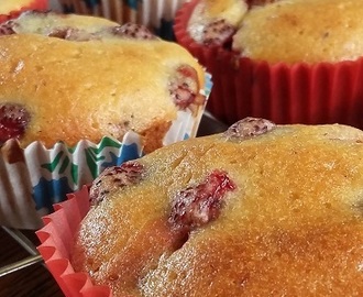 Wild strawberry muffins