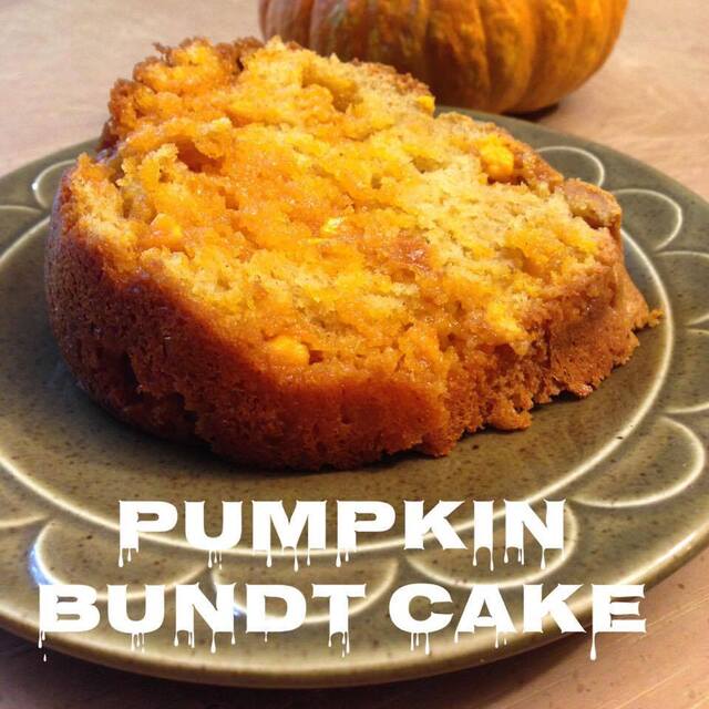 #12Daysof Thanksgiving #Recipes {Day 10} Pumpkin Bundt Cake