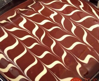 Čokoládový koláčik s mascarpone “Štramák”: Stačí len zmiešať a zaliať polevou, zvládne ho aj začiatočník!