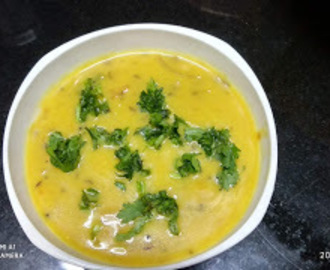 Quick gravy using bengal gram, onion and tomato(kadalai maavu,vengayam,thakkali kuruma)
