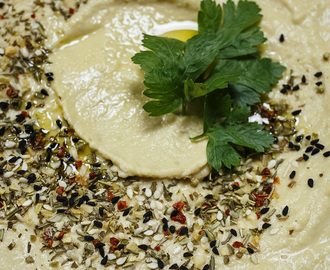 Hummus od podstaw – jak gotować ciecierzycę