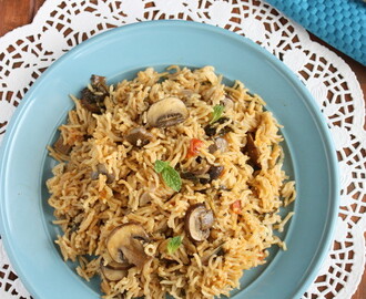 Mushroom Biryani | Mushroom Biryani in pressure cooker | Biryani Recipe