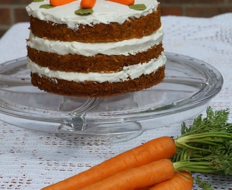 Carrot Naked Cake - Tarta humeda de zanahorias y piña
