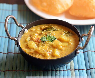 Potato Kurma Recipe – Potato Kurma For Poori, Chapathi