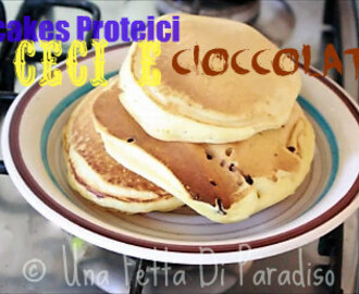 Pancakes Proteici Ai Ceci e Al Cioccolato
