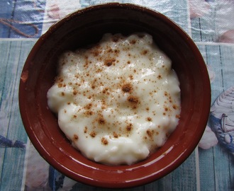 Deser ryżowy po grecku, czyli rizogalo