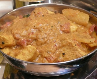 Peppery Chettinad Chicken Curry, A Restaurant Entree In An Hour