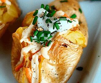 BAKED POTATOES WITH CHEESE