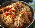 Pulpety w spaghetti z mozzarellą