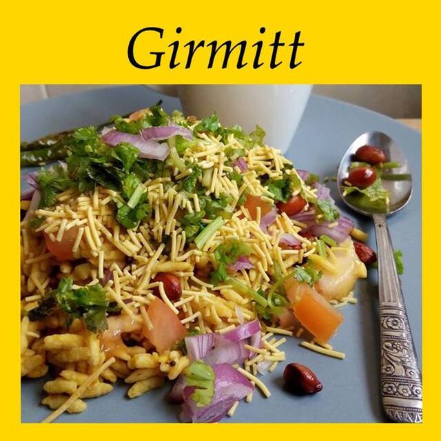 GIRMITT  ( A delicious street food from Dharwad North Karnataka)