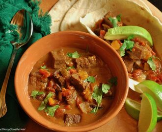 Crock Pot Carne Guisada – Mexican Beef Stew  (Soup Saturday – Slow Cooker Recipe)