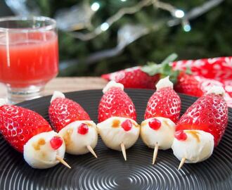 Strawberry Santas and other easy Holiday party ideas #SundaySupper