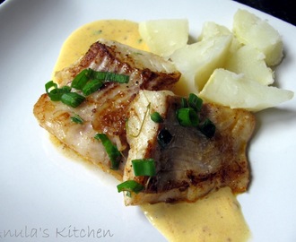 Fried fish in buttery, creamy lemon & thyme sauce...