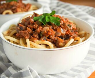 Leftover lamb pasta sauce with eggplant #EasterLeftovers