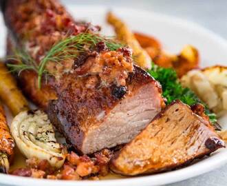 Roasted Pork Loin Filet with Apples and Fennel