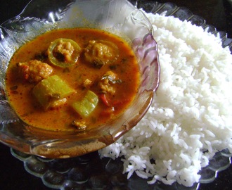 Snake gourd curry stuffed with minced meat