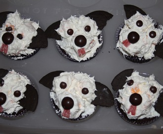 Puppy dog cupcakes