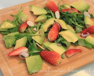 Recipe: Strawberry and avocado salad with honey dressing