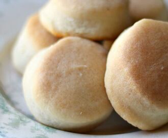 Angel Biscuits Recipe : Easy Biscuits Made with Yeast