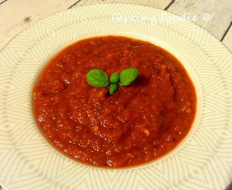 Rich Tomato Sauce - for Pizza or Pasta (includes Thermomix instructions)