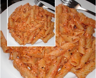Pasta with Tomato & Feta Sauce