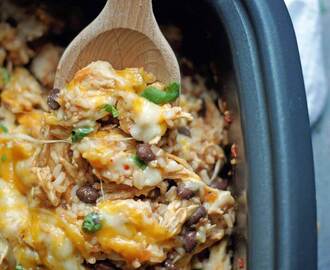 Slow Cooker Spicy Chicken and Rice