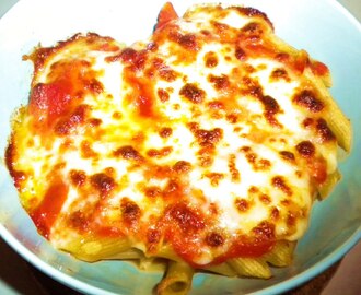 Ukens singelmiddag: Pasta med tomatsaus og mozarella
