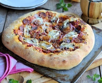 TV Pizza Night! Sun-Dried Tomato, Red Onion and Chorizo Pizza Recipe