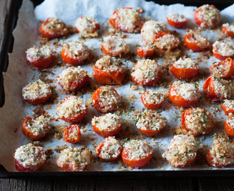 Pomodorini gratinati al forno ricetta gustosa